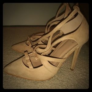 Nude dress heels